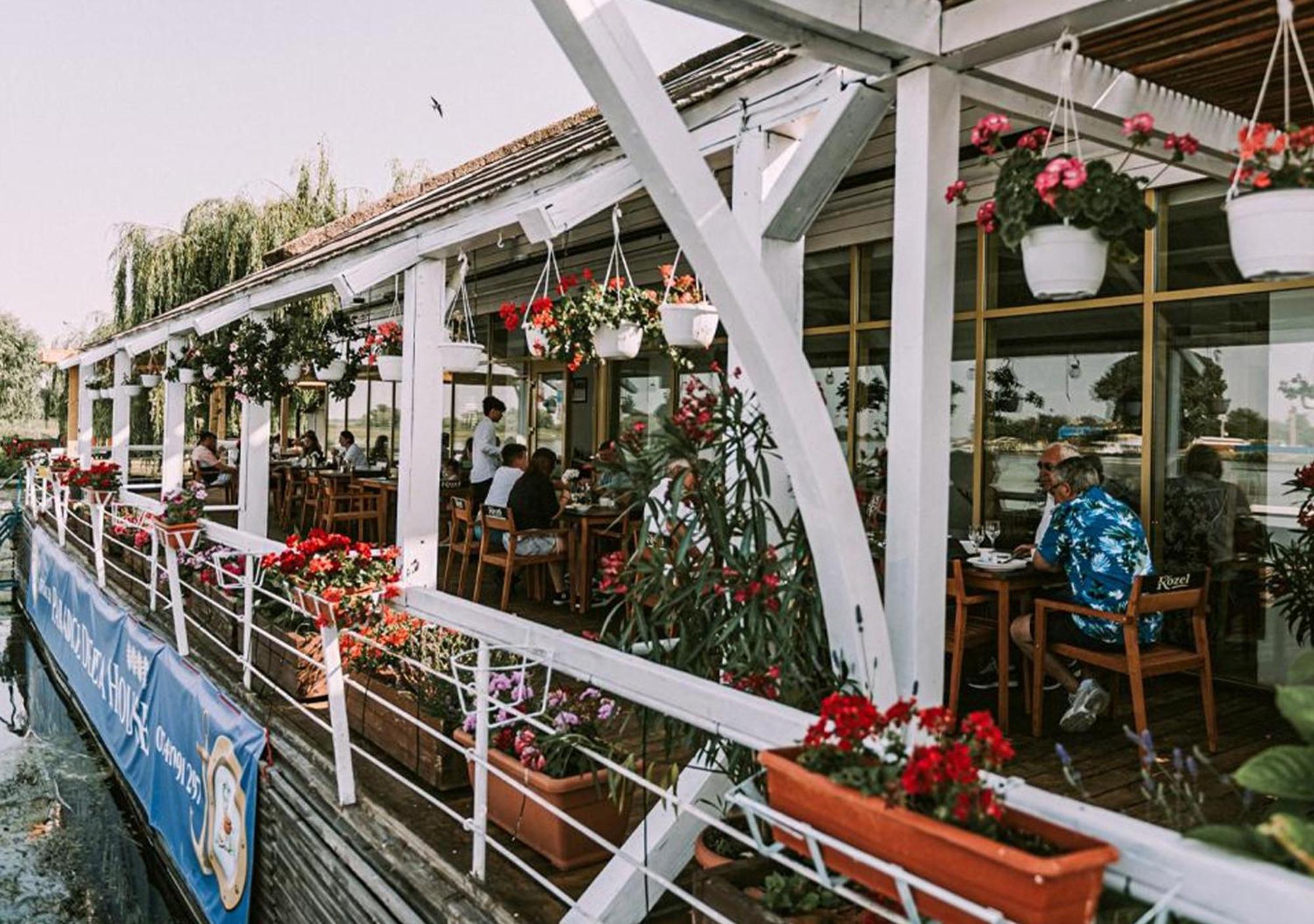 Paradis Hotel Mila Douăzeci şi Trei Exterior foto